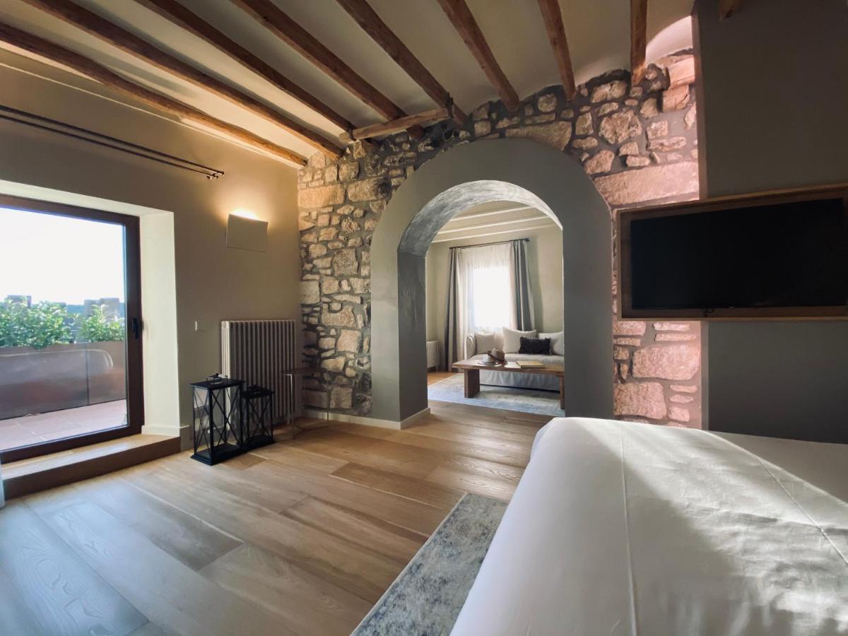 Casa Llobera 1792 Hotel La Pobla de Cervoles ภายนอก รูปภาพ