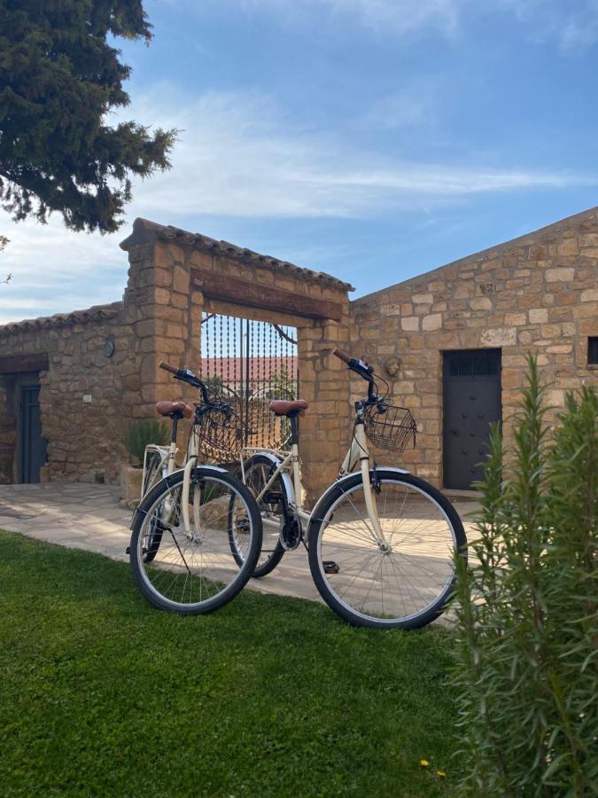 Casa Llobera 1792 Hotel La Pobla de Cervoles ภายนอก รูปภาพ