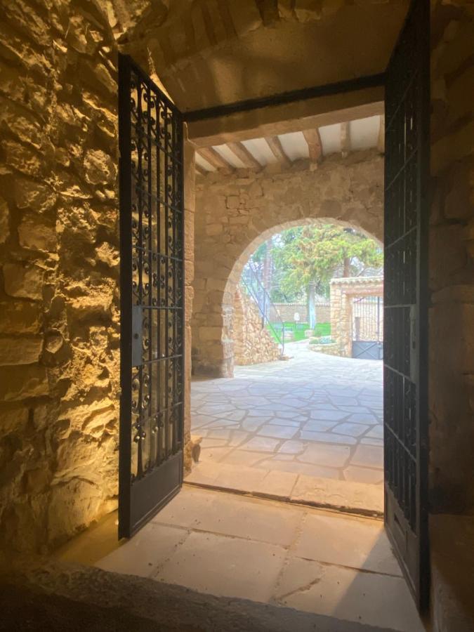 Casa Llobera 1792 Hotel La Pobla de Cervoles ภายนอก รูปภาพ