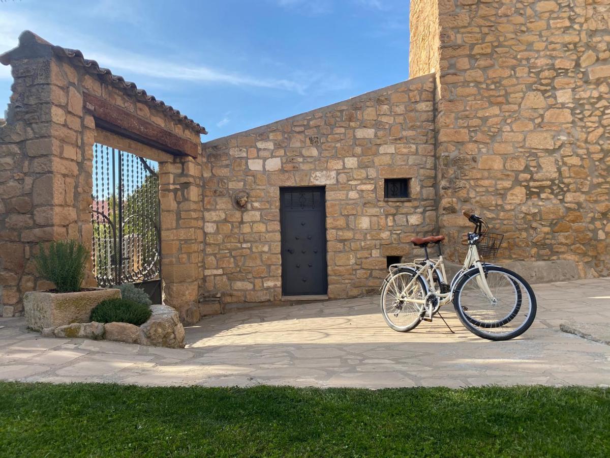 Casa Llobera 1792 Hotel La Pobla de Cervoles ภายนอก รูปภาพ
